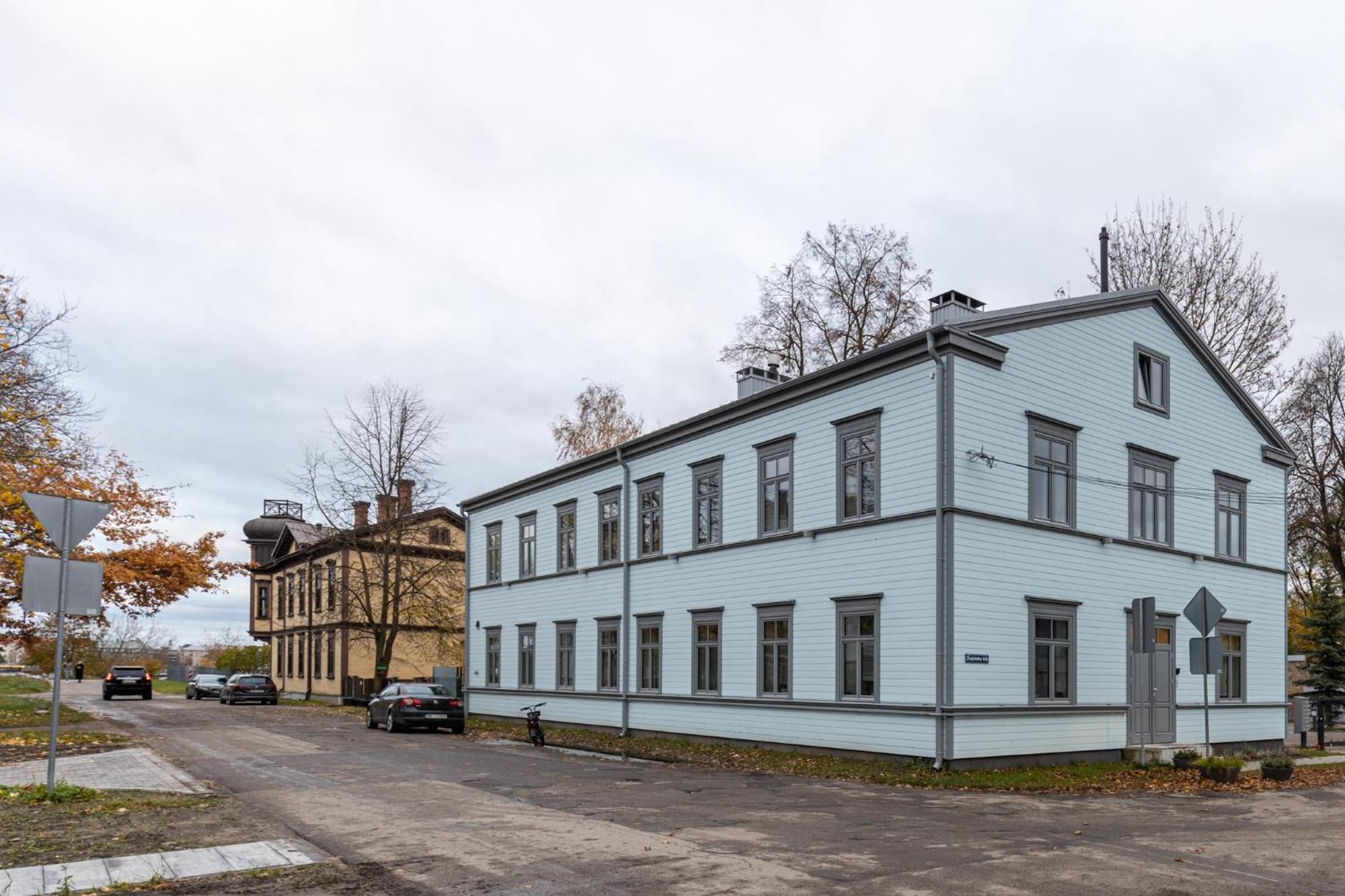 Kipsala With Free Parking Butas